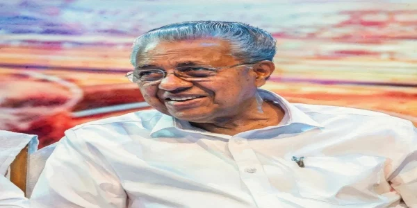 മുഖ്യമന്ത്രിയോട് ചോദ്യം; ‘വീട്ടിൽ പോയി ചോദിക്കെന്ന്’ മറുപടി